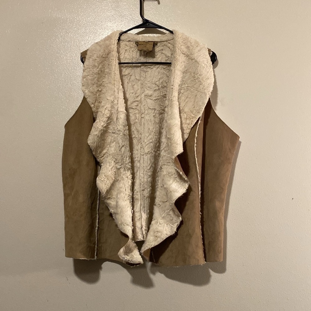 JOUJOU  S/M Tan Faux Shearling Suede-like Asymmetrical rare Vest - Picture 5 of 10